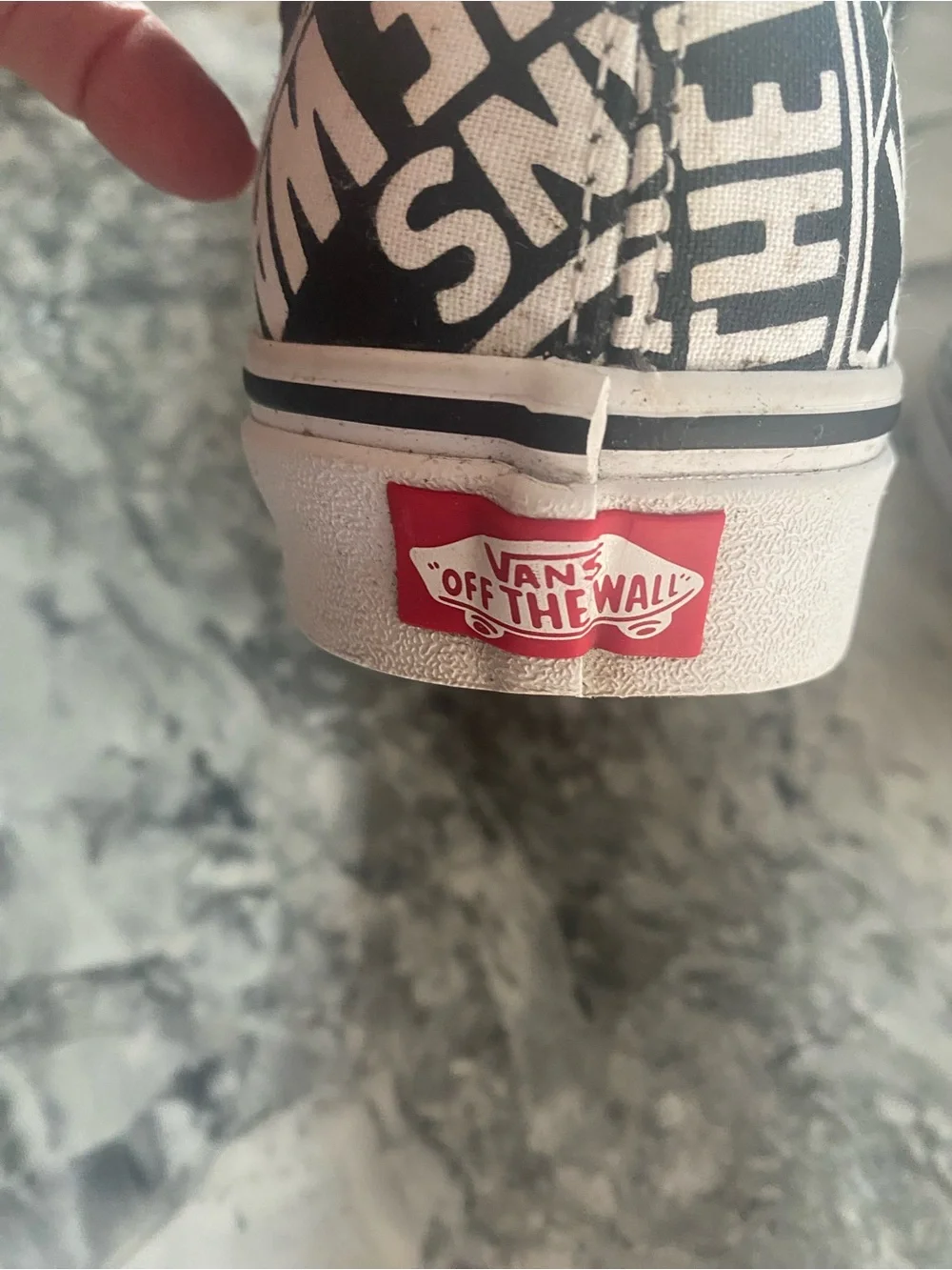 Vans Unisex  Authentic OT C Repeat  Black & White Off The Wall Skate Sneakers